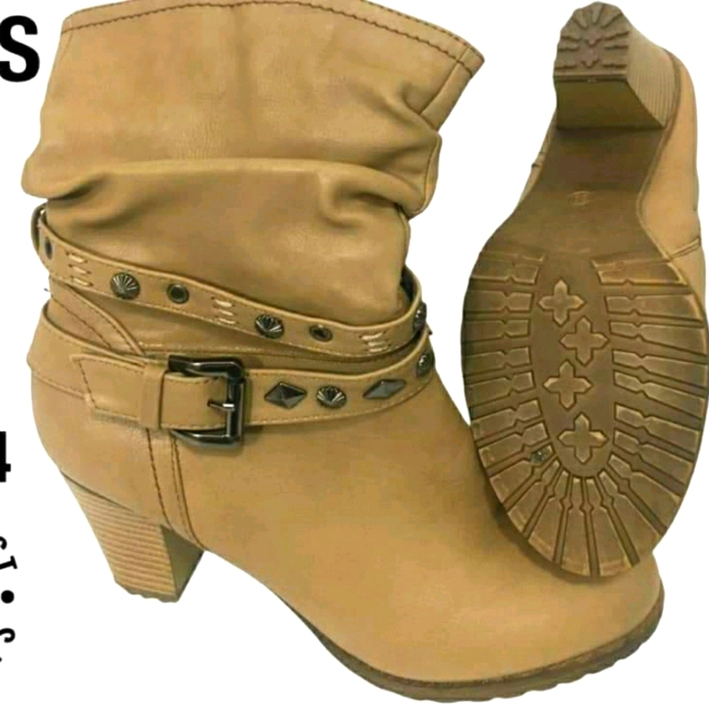 🥾Tan boots